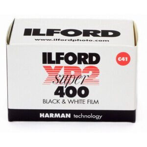 ilford xp2 135 24 c 41 b w filma.jpg