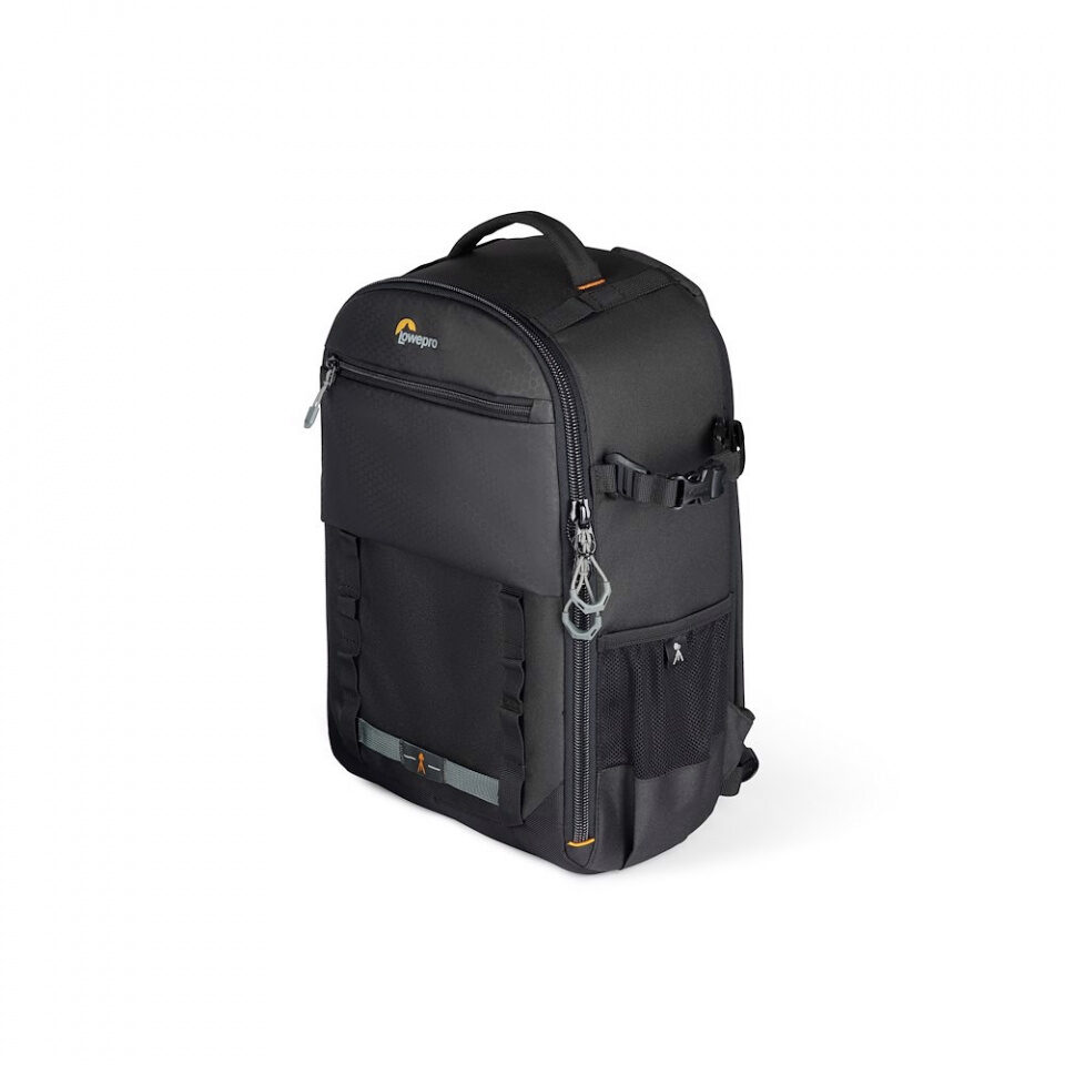 lowepro adventura backpack 300 iii.jpg