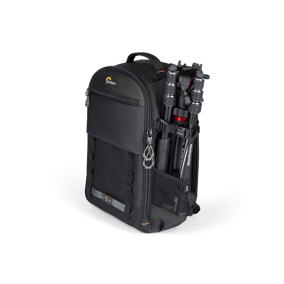 lowepro adventura backpack 300 iiia.jpg
