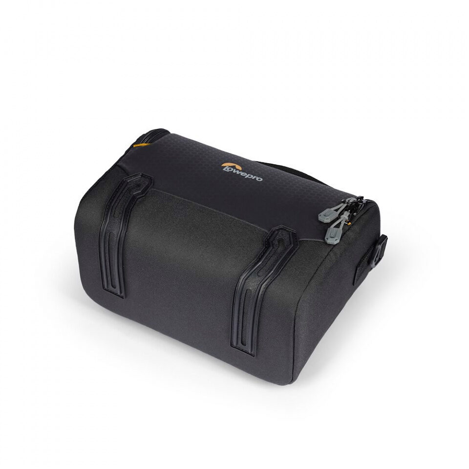 lowepro adventura sh 160 iiib.jpg