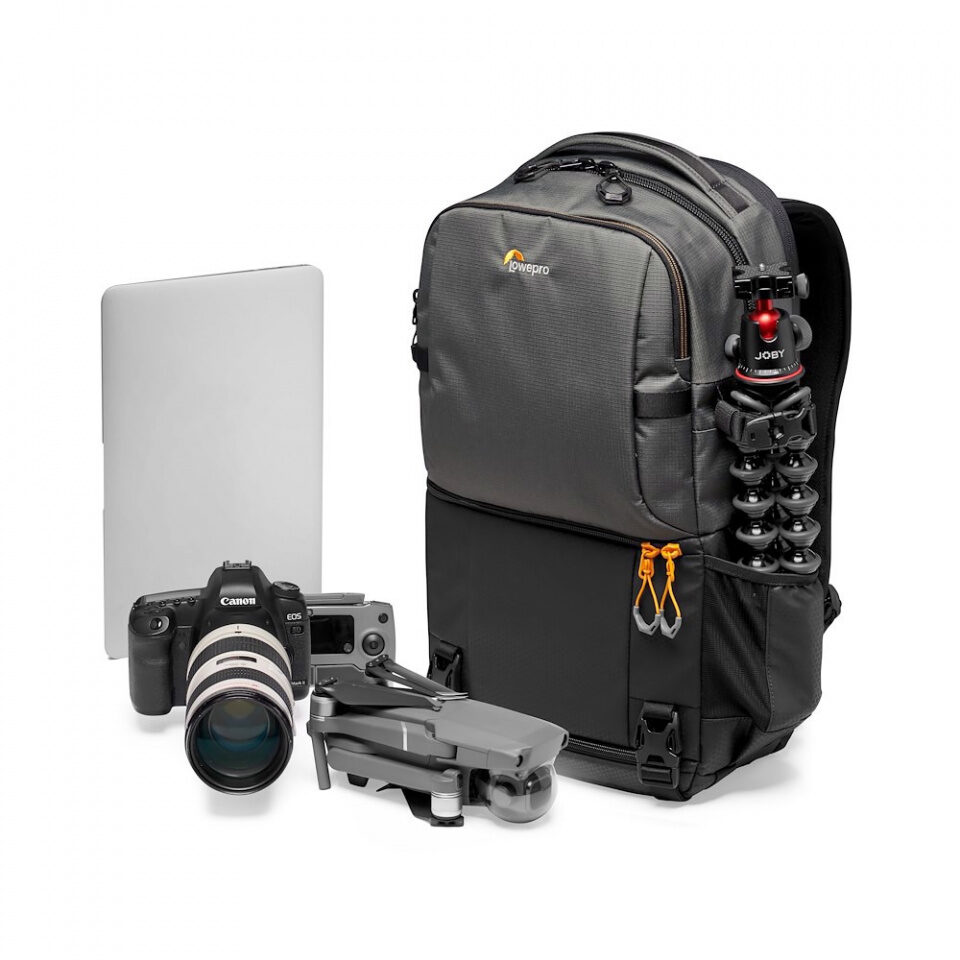 lowepro fastpack bp 250 aw iiic.jpg