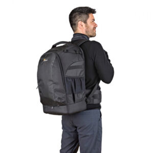 lowepro flipside 500 aw iif.jpg