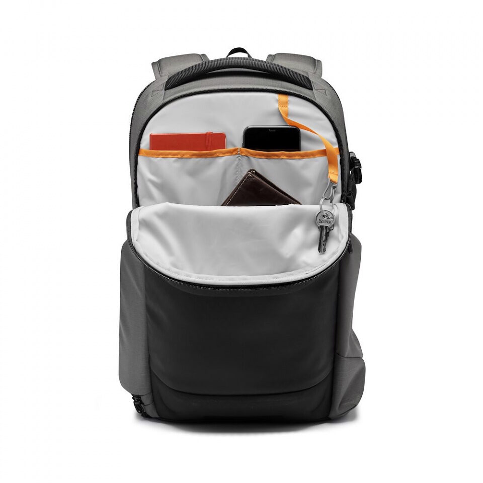 lowepro flipside backpack 300 aw iiidgh.jpg