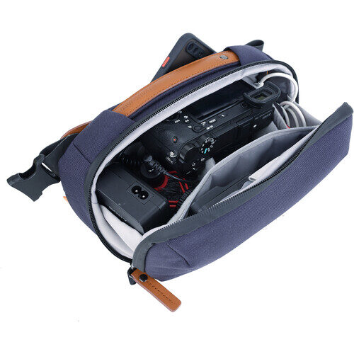 vanguard veo city cb24 cross body small navy