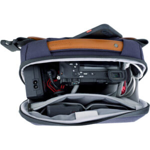vanguard veo city cb24 cross body small navy