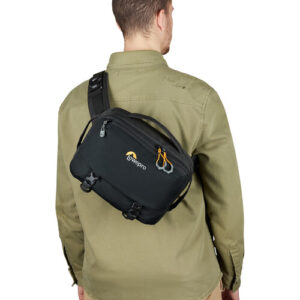 lowepro trekker lt slx 120 black green line