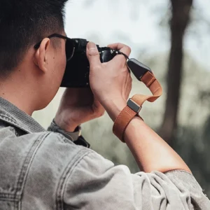 pgytech camera wrist strap (earth brown)