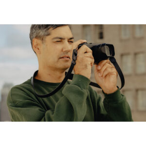 peak design form leather camera strap long black