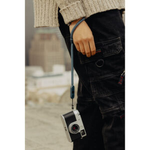peak design cuff rope camera strap wrist ocean