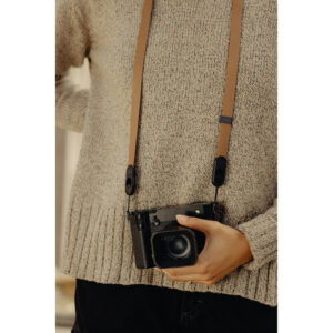 peak design form leather camera strap standard tan
