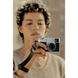 peak design cuff leather camera strap wrist black
