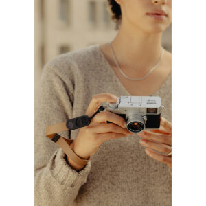 peak design cuff leather camera strap wrist tan