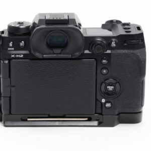 fuji x h2 with smallrig l plate & 3x np w235 batteries