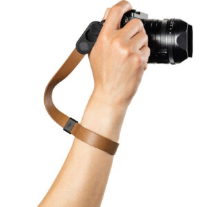 peak design cuff leather camera strap wrist tan